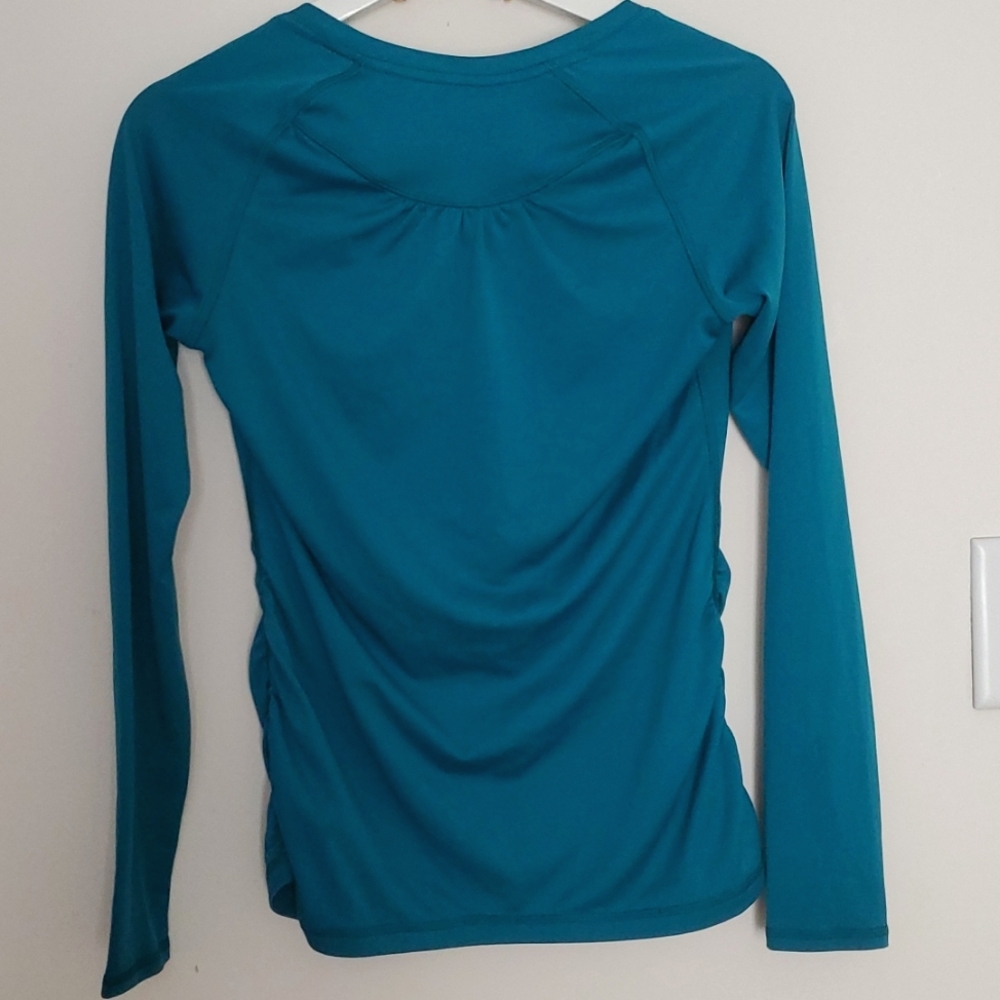 Turquoise Stretchy Top - Picture 3 of 3